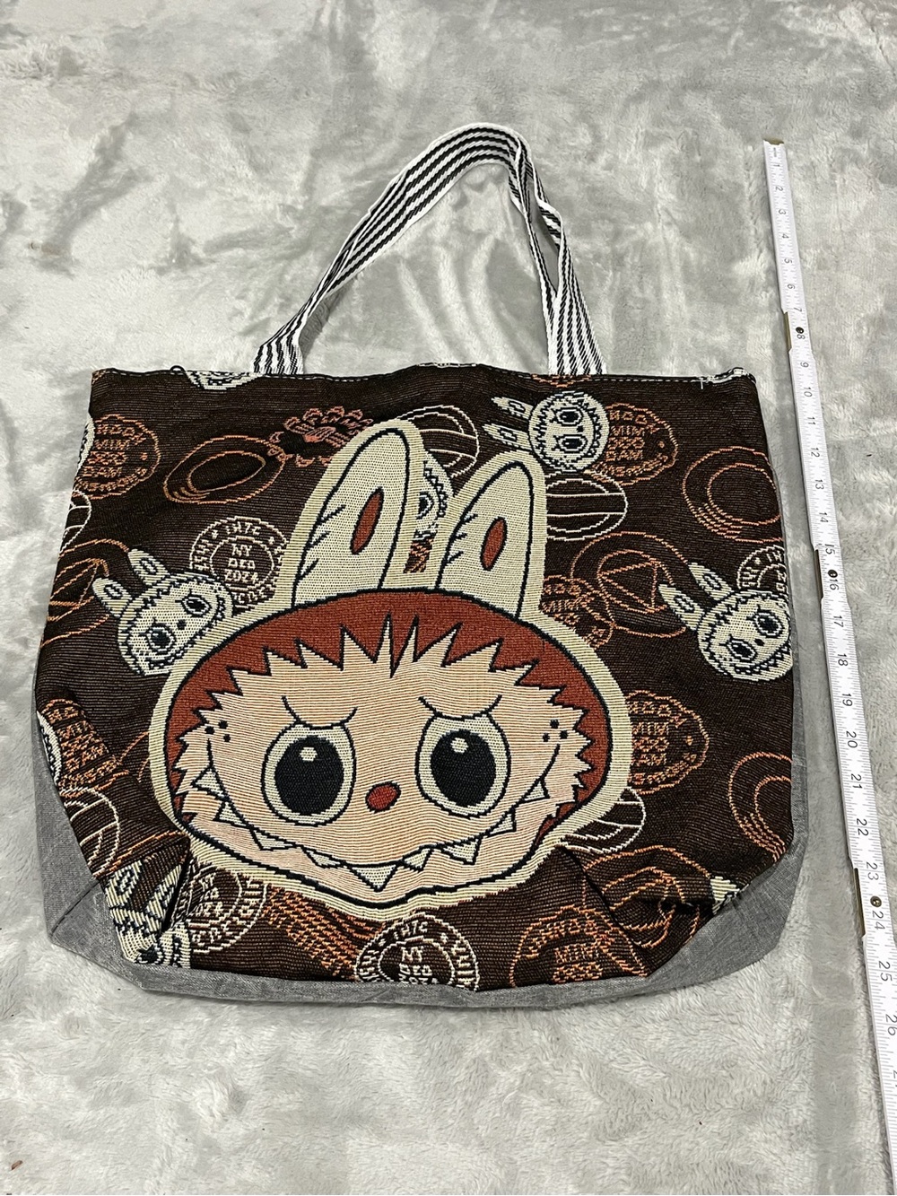 🔥 HTF Pop Mart "The Monsters" Labubu Woven Tapestry Tote Bag 🔥 - Picture 3 of 8